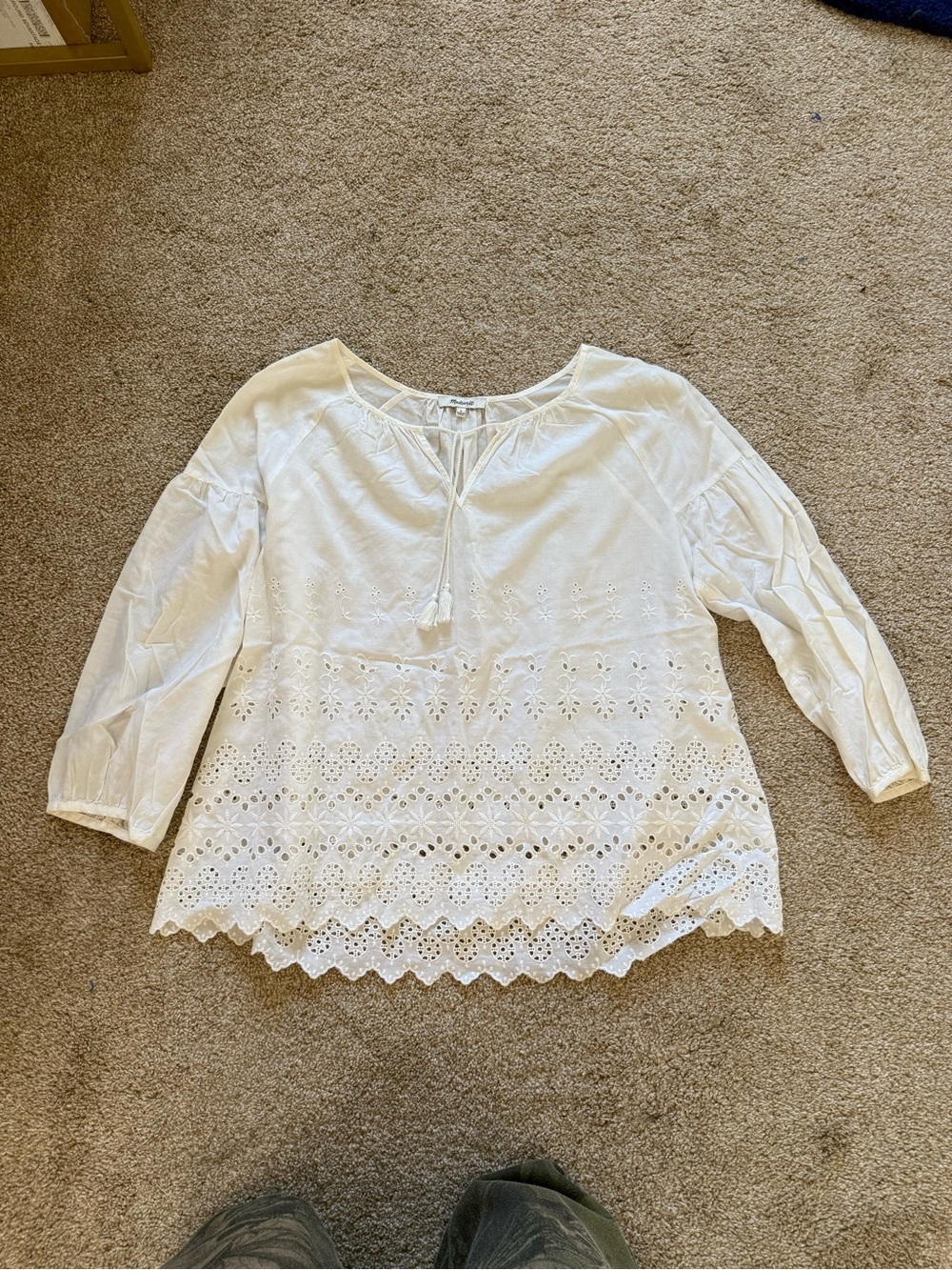 Madewell Women’s White Eyelet Peasant Top - Lightweight Boho Blouse Size Large